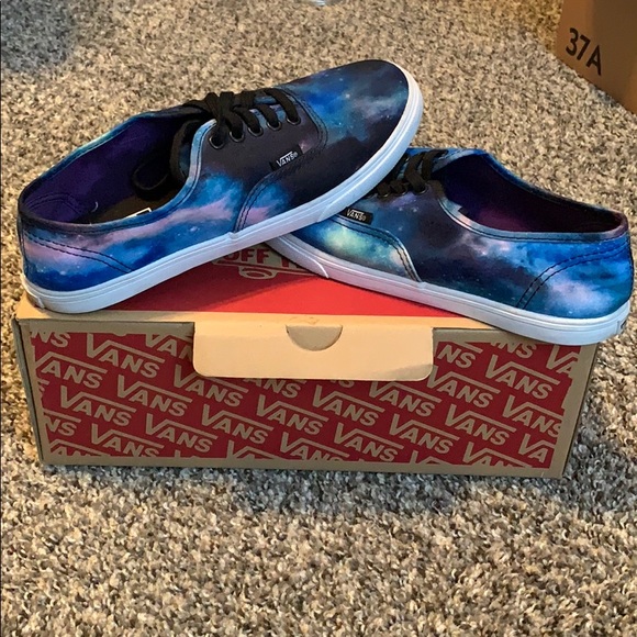 Vans Shoes - Galaxy lo pro vans